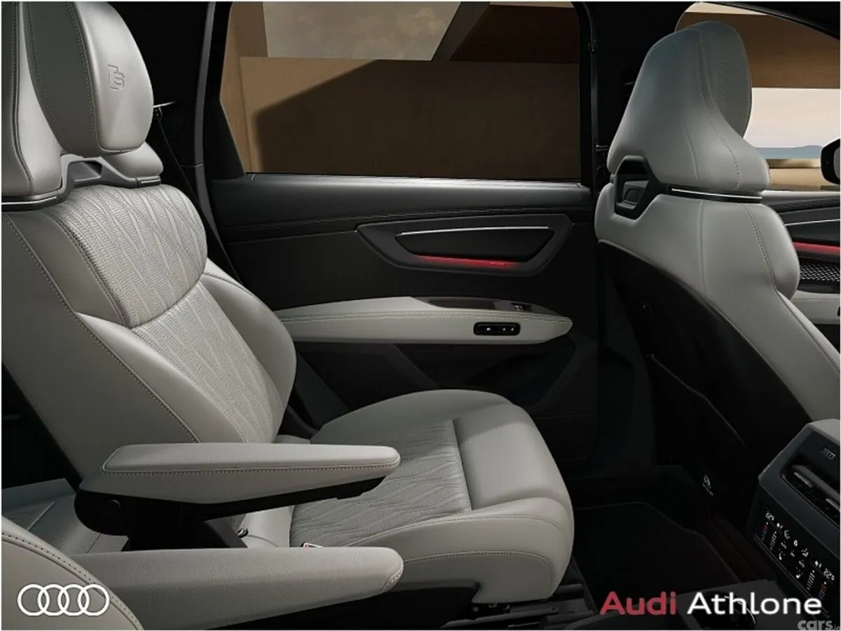 Audi Q7 SUV, Diesel Hybrid, 2027, Black