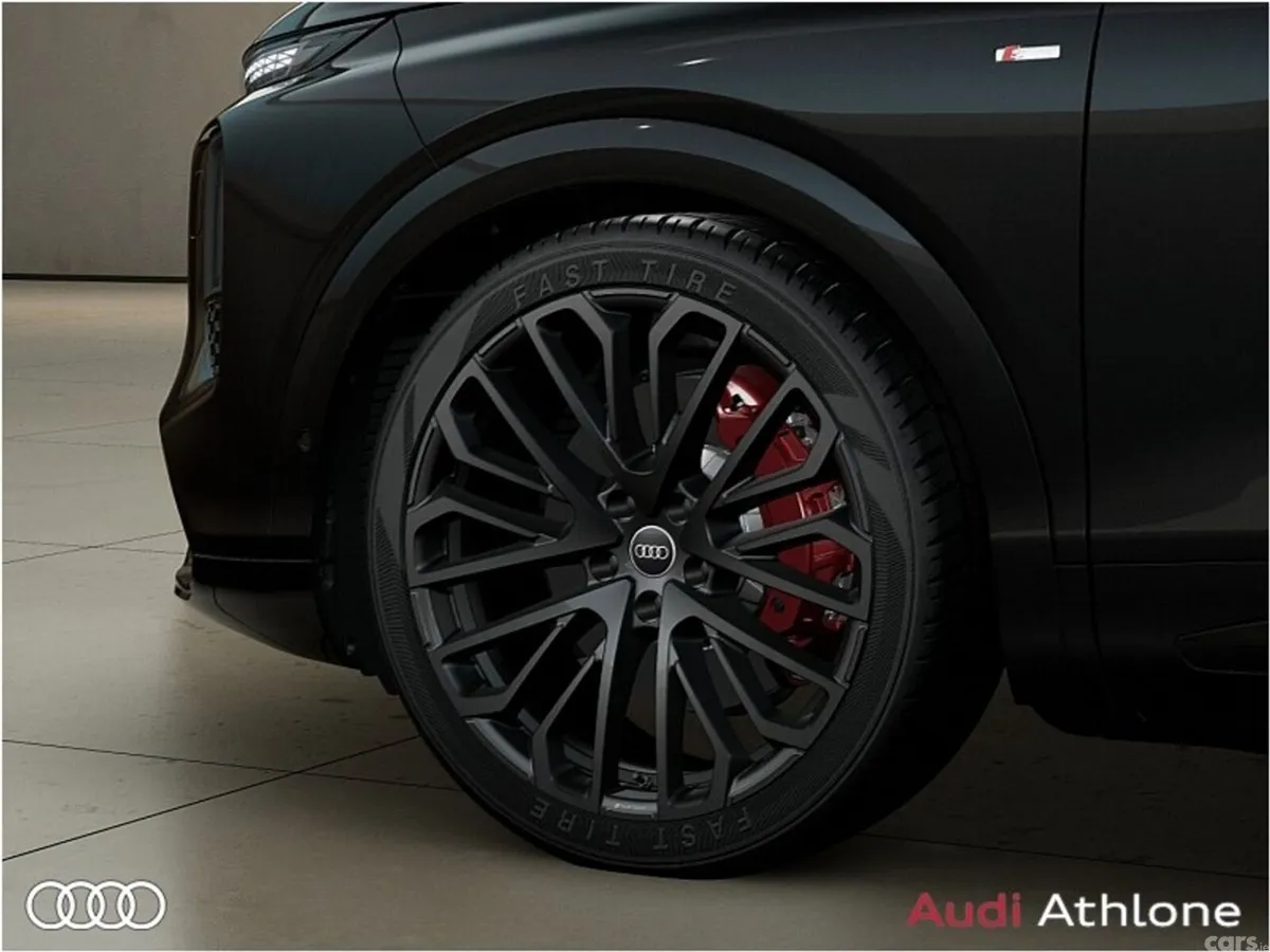 Audi Q7 SUV, Diesel Hybrid, 2027, Black
