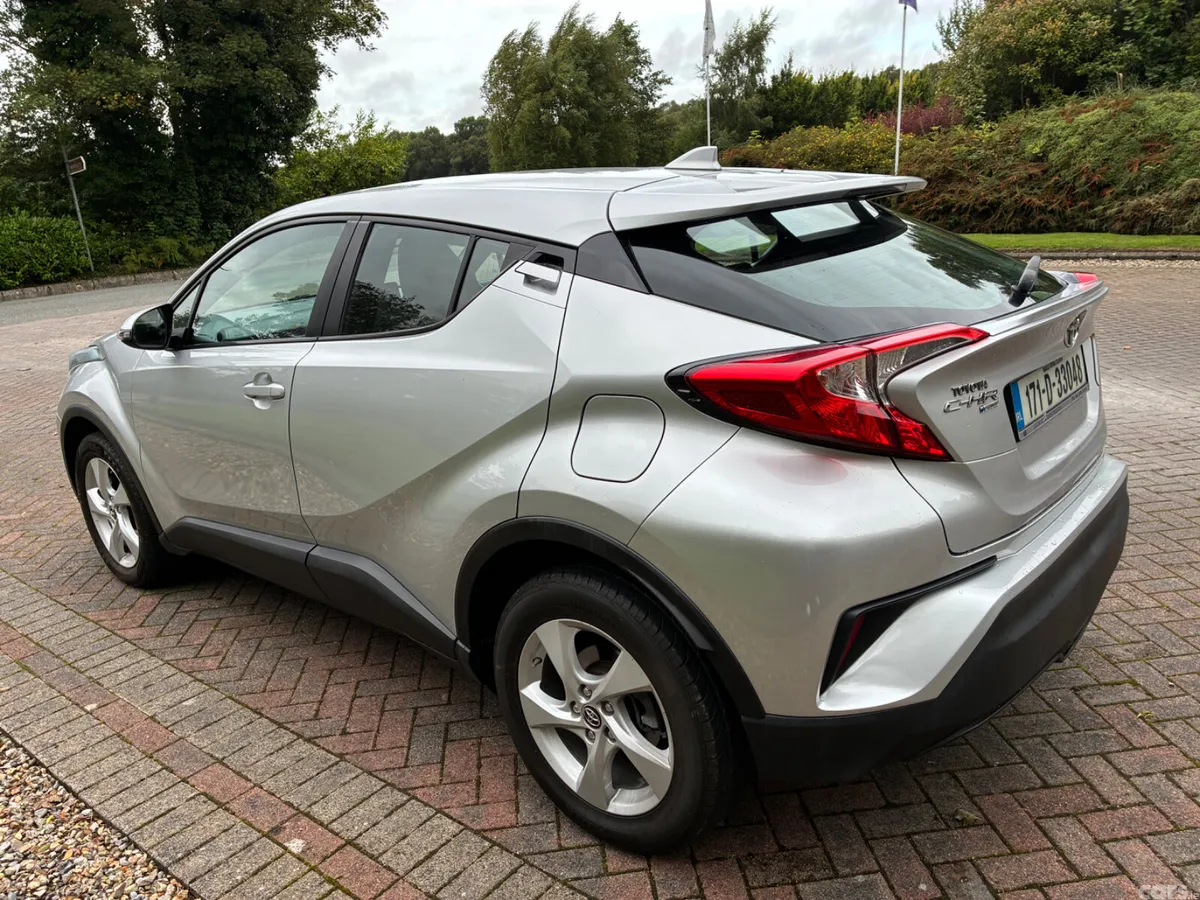 Toyota C-HR Hatchback, Petrol, 2017, Grey