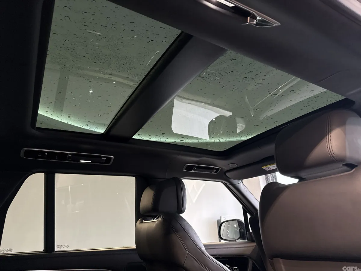 Land Rover Range Rover SUV, Diesel Hybrid, 2023, Grey