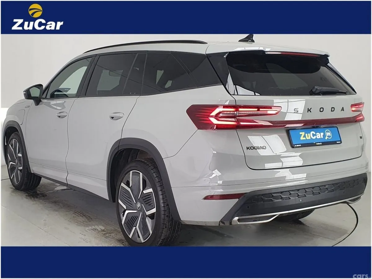 Skoda Kodiaq SUV, Petrol Plug-in Hybrid, 2026, Grey