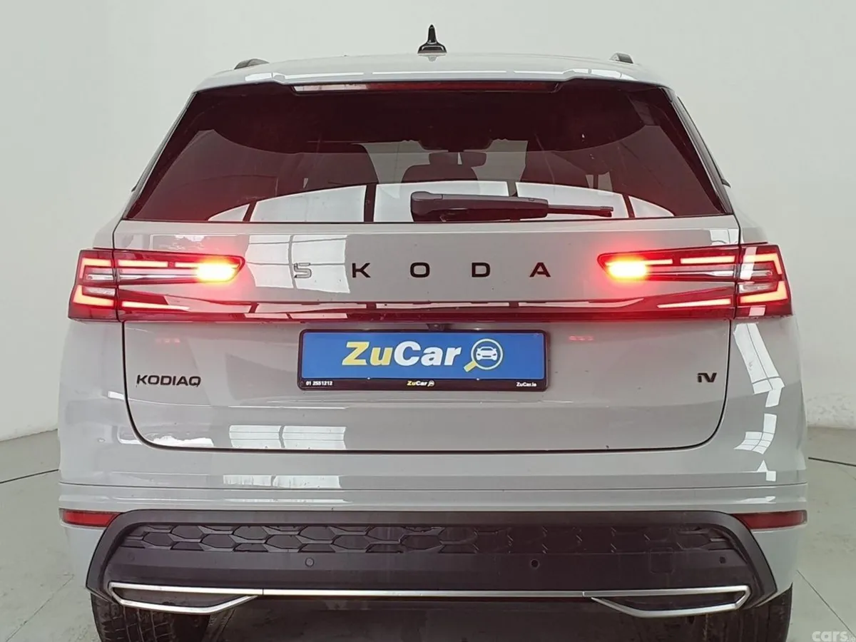Skoda Kodiaq SUV, Petrol Plug-in Hybrid, 2026, Grey