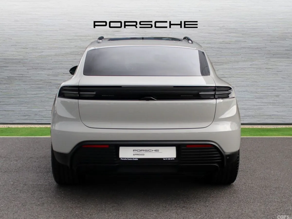 Porsche Macan SUV, Electric, 2026, Grey