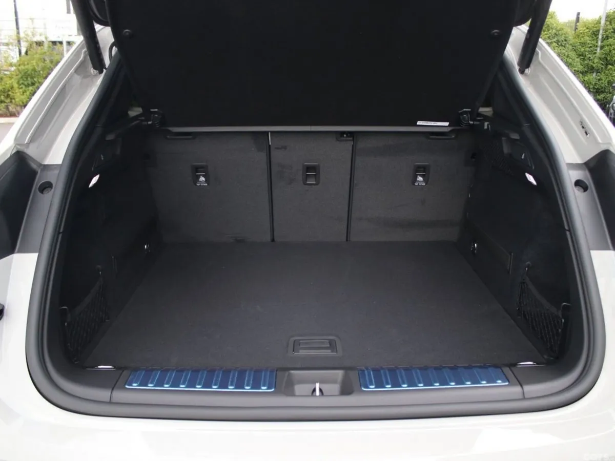Porsche Macan SUV, Electric, 2026, Grey