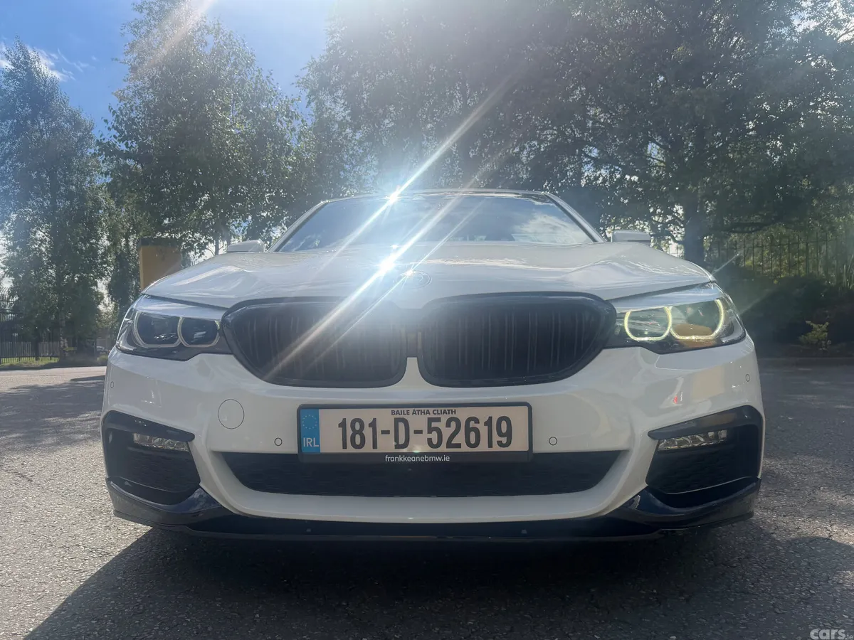 BMW 5-Series Saloon, Petrol Plug-in Hybrid, 2018, White