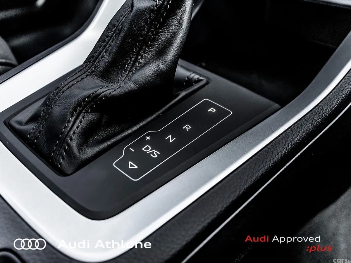 Audi Q3 MPV, Diesel, 2023, Silver
