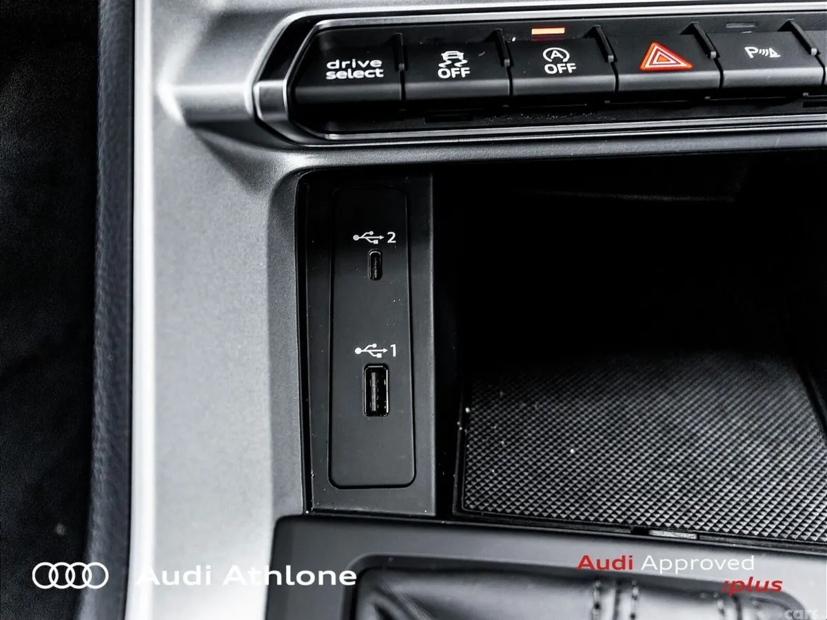 Audi Q3 MPV, Diesel, 2023, Silver