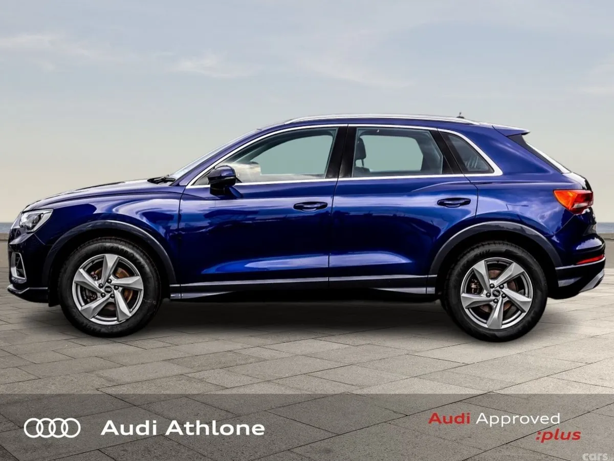 Audi Q3 MPV, Diesel, 2022, Blue