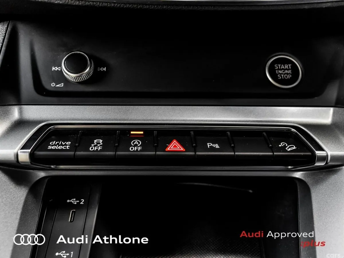 Audi Q3 MPV, Diesel, 2022, Blue