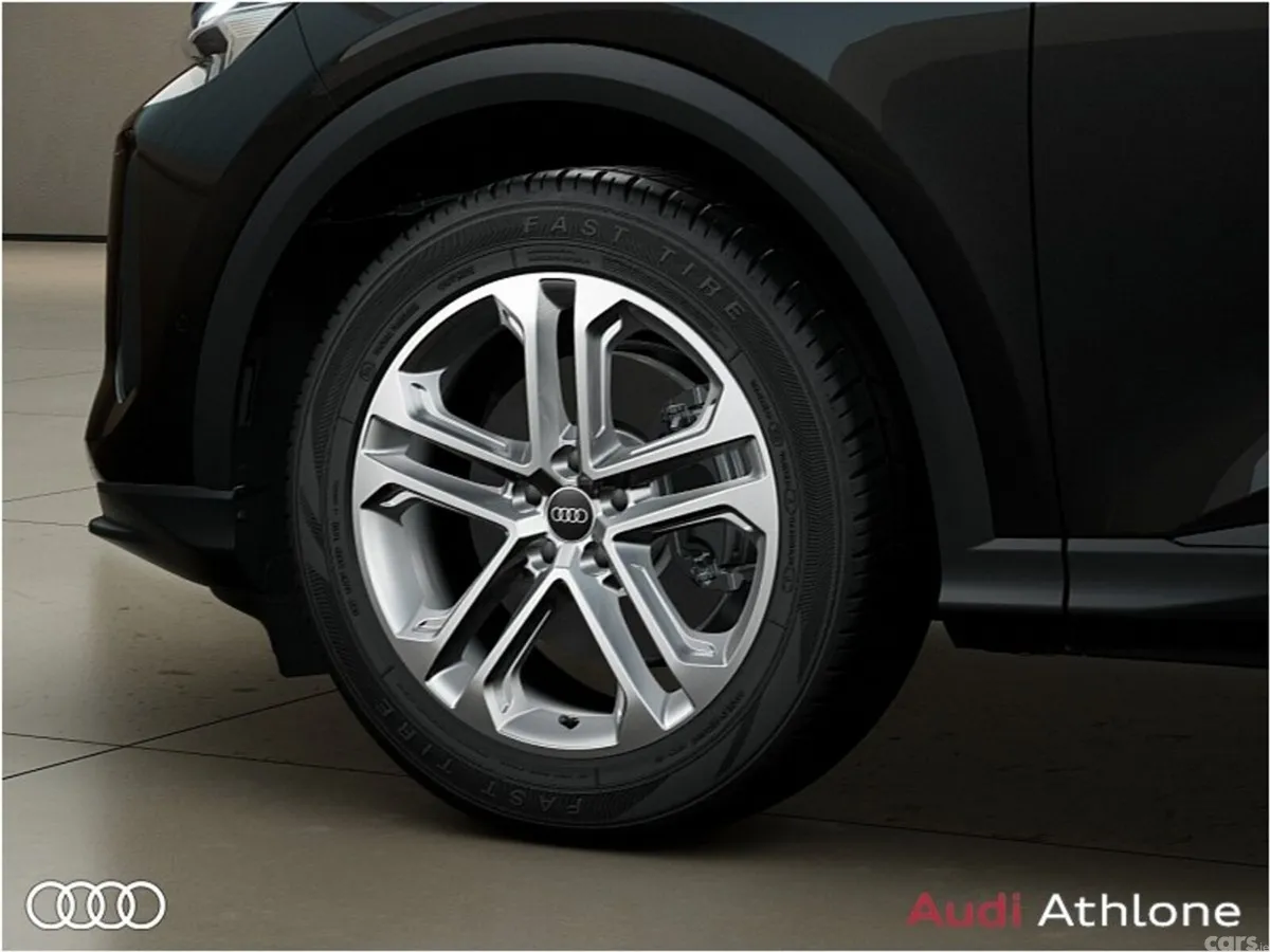 Audi Q5 SUV, Diesel Hybrid, 2027, Black