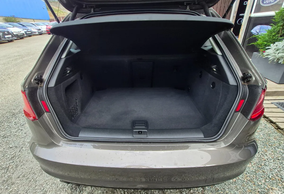 Audi A3 Hatchback, Petrol, 2014, Brown
