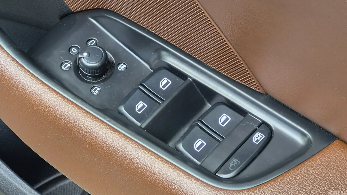 Audi A3 Hatchback, Petrol, 2014, Brown