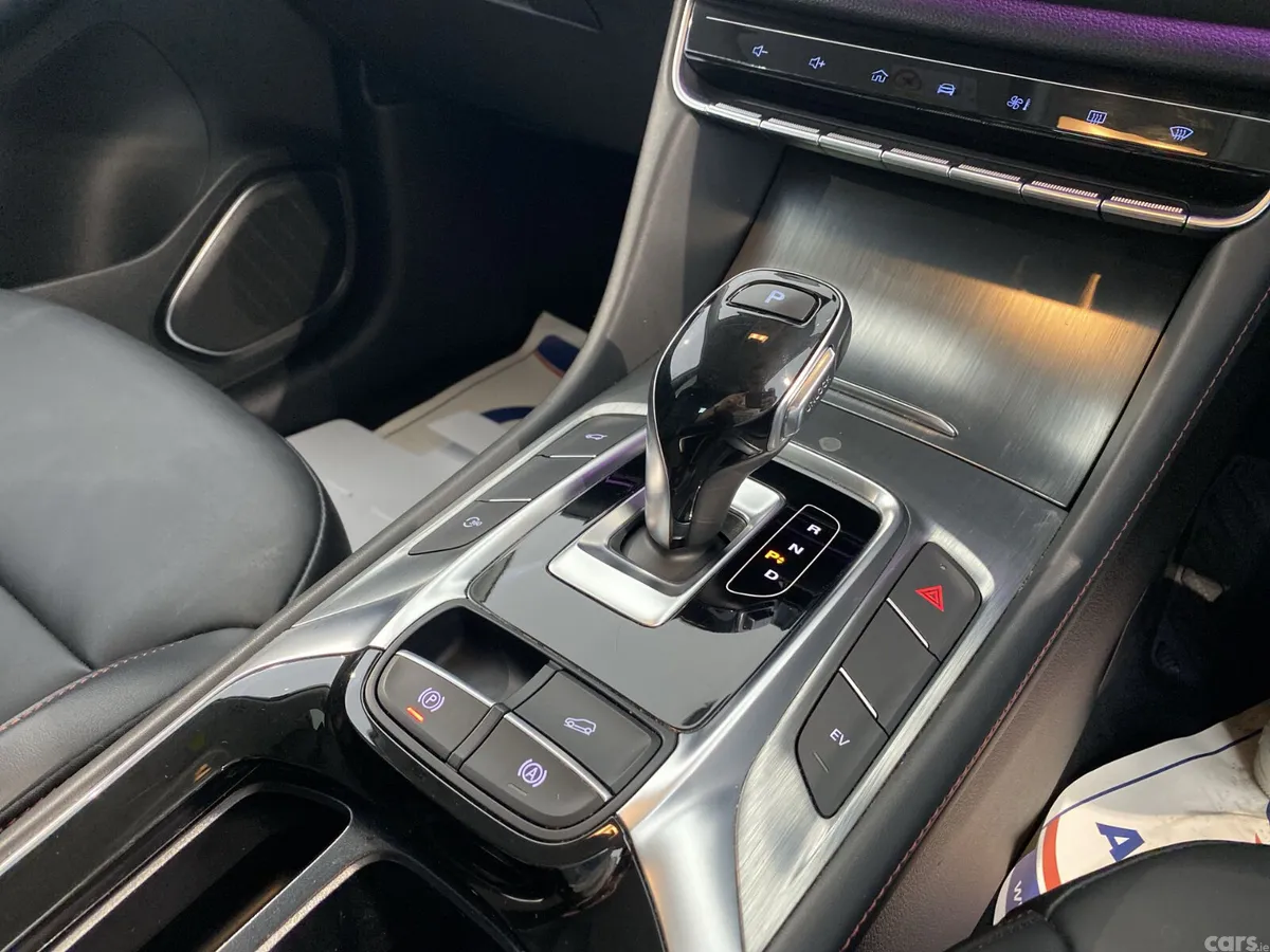 MG HS SUV, Petrol Hybrid, 2024, White