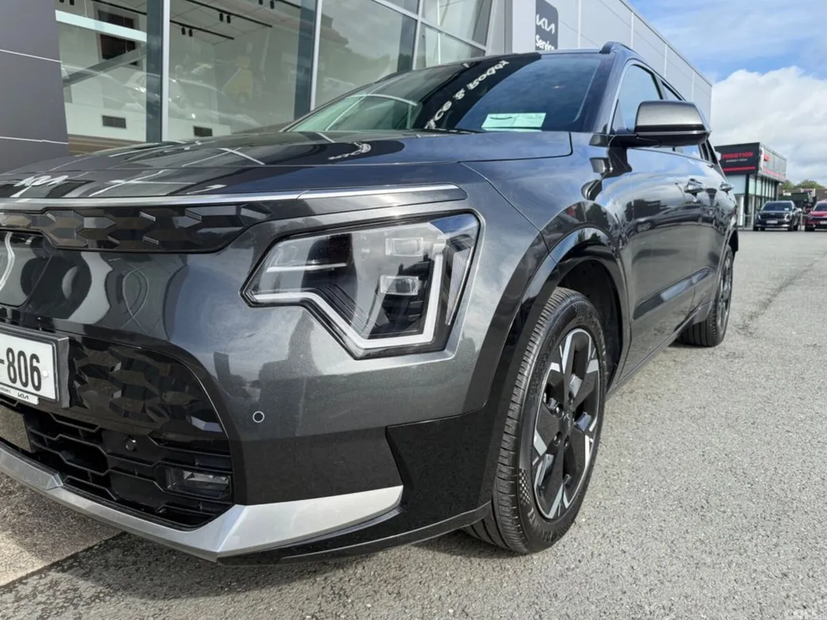 Kia Niro Estate, Electric, 2024, Grey
