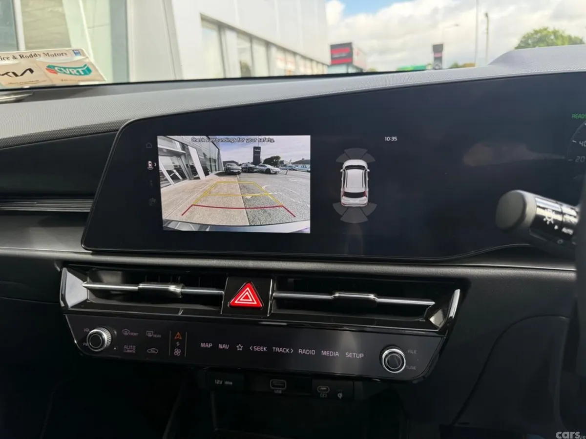 Kia Niro Estate, Electric, 2024, Grey