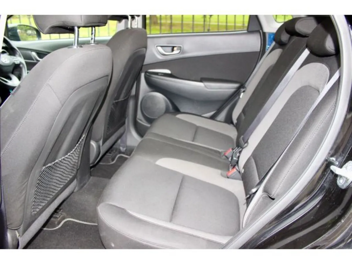 Hyundai KONA MPV, Petrol, 2019, Black