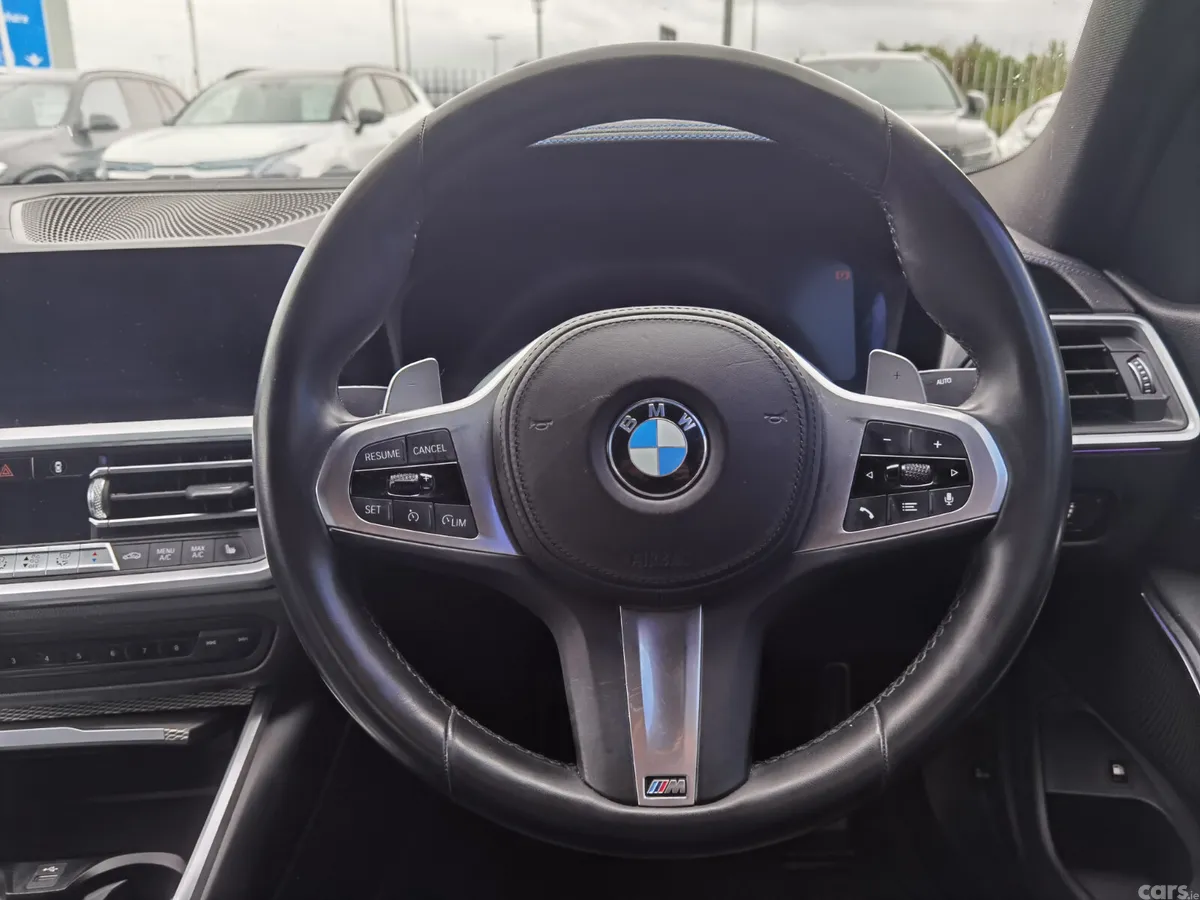 BMW 3-Series Saloon, Petrol Plug-in Hybrid, 2019, Blue