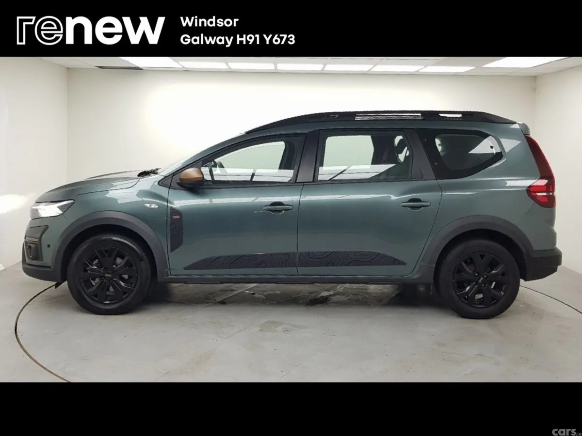 Dacia Jogger MPV, Petrol, 2024, Green