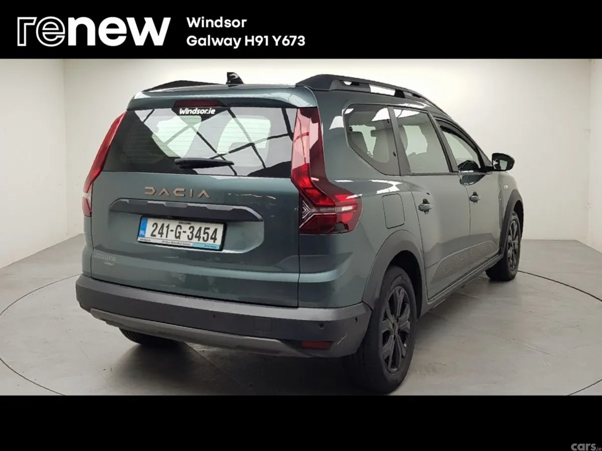 Dacia Jogger MPV, Petrol, 2024, Green