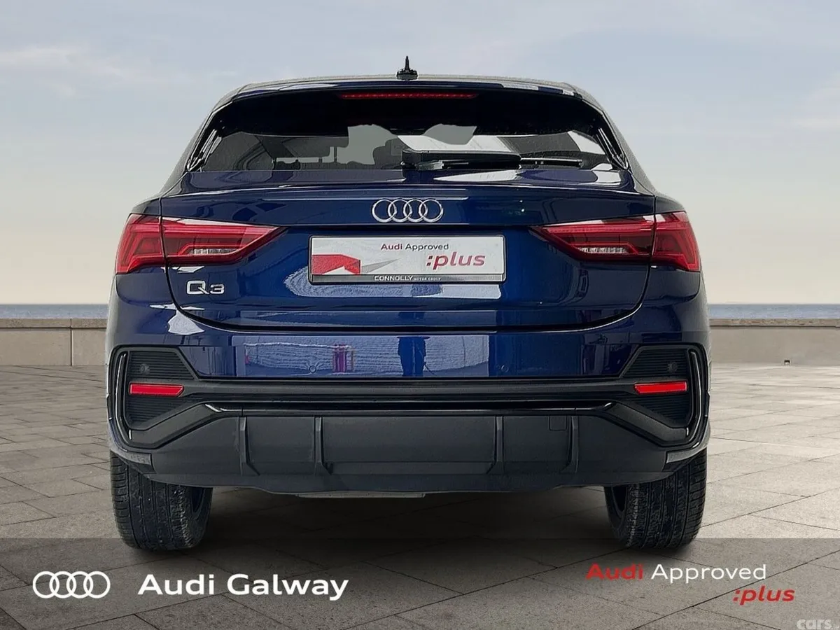 Audi Q3 SUV, Diesel, 2022, Blue