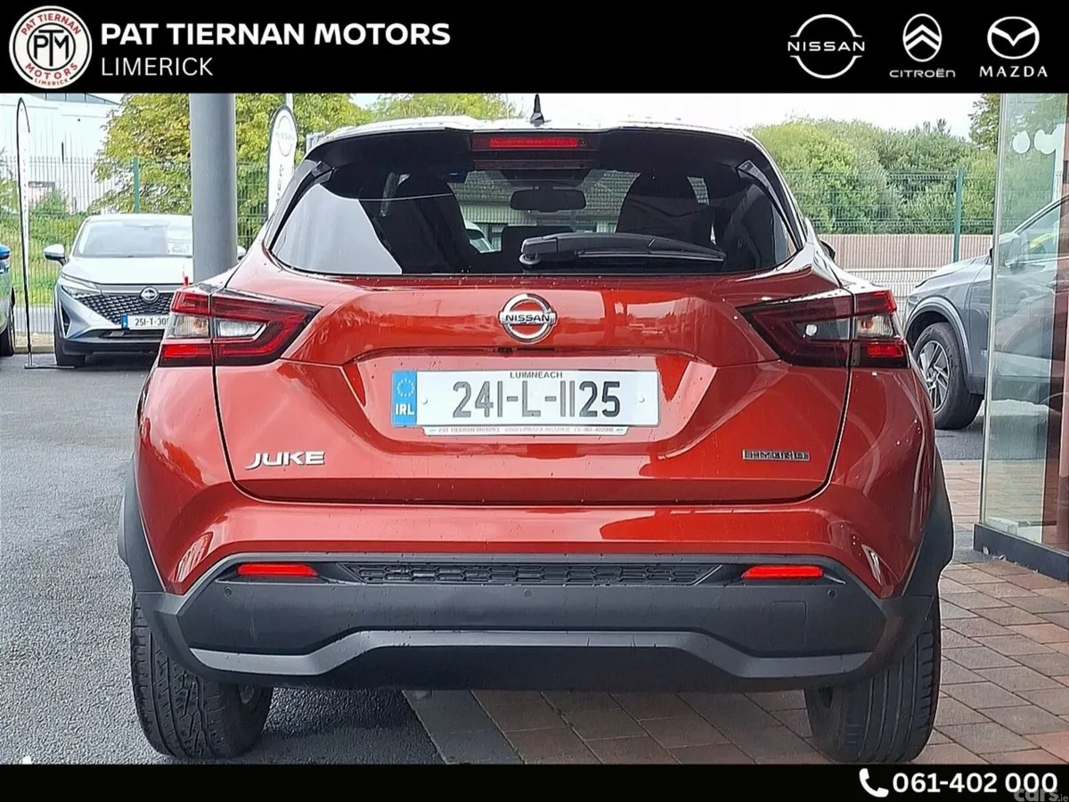 Nissan Juke SUV, Petrol Hybrid, 2024, Red