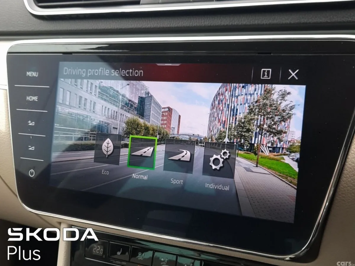 Skoda Superb Saloon, Diesel, 2023, Blue