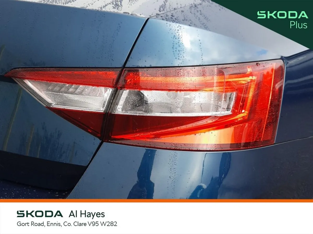 Skoda Superb Saloon, Diesel, 2023, Blue