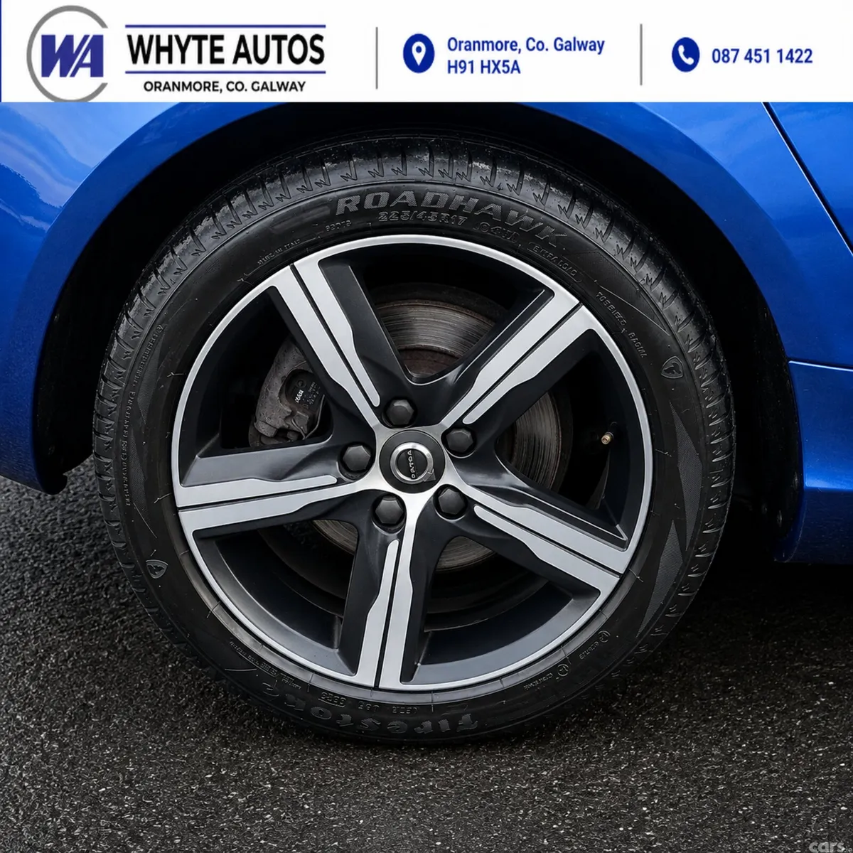 Volvo V40 Hatchback, Diesel, 2017, Blue