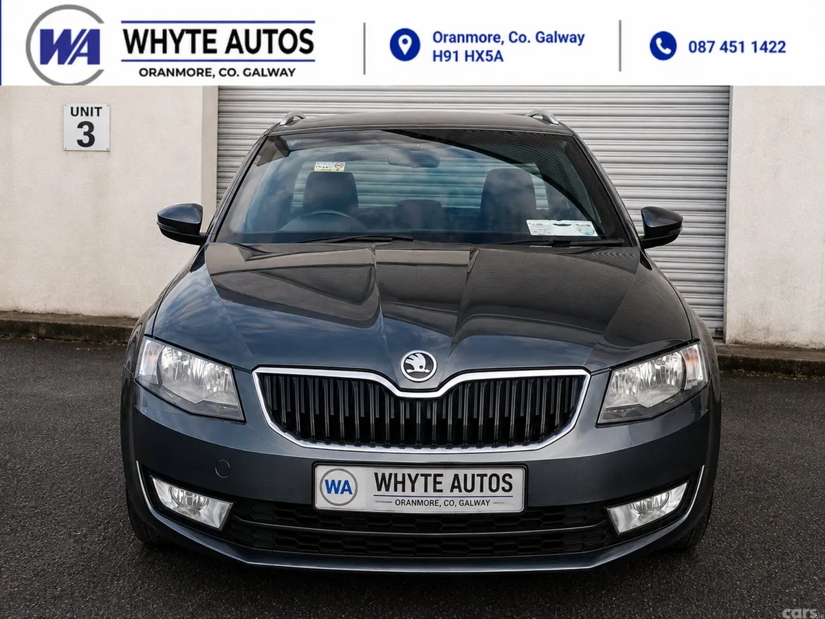 Skoda Octavia Saloon, Diesel, 2016, Grey