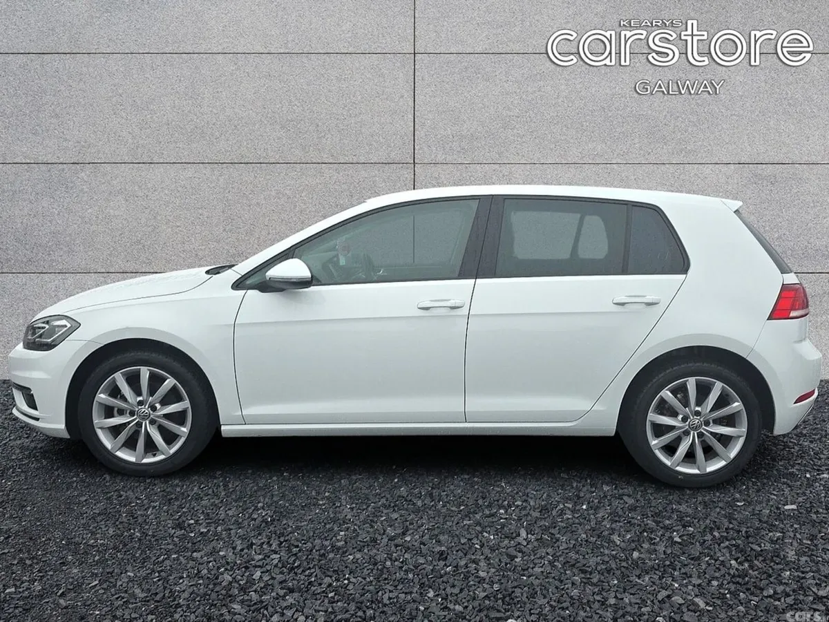 Volkswagen Golf Hatchback, Petrol, 2019, White