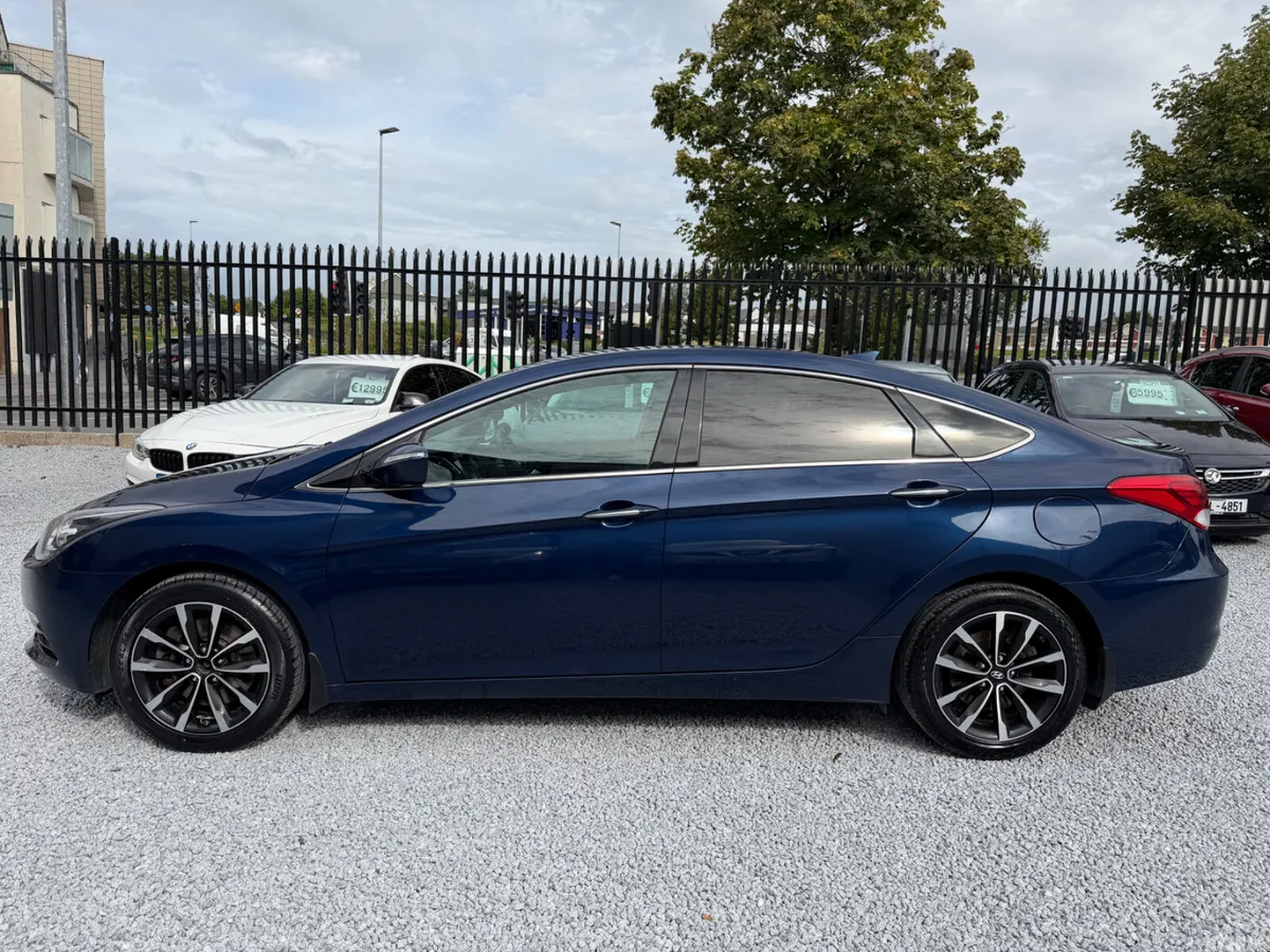 Hyundai i40 Saloon, Diesel, 2019, Blue