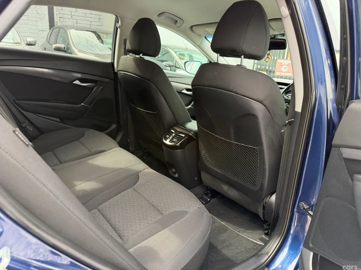 Hyundai i40 Saloon, Diesel, 2019, Blue