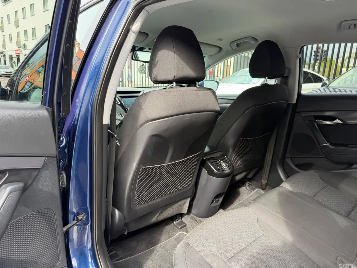 Hyundai i40 Saloon, Diesel, 2019, Blue