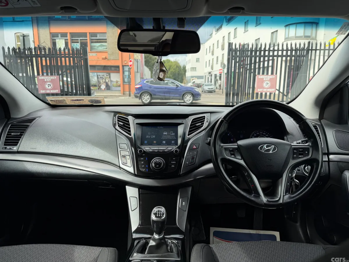 Hyundai i40 Saloon, Diesel, 2019, Blue