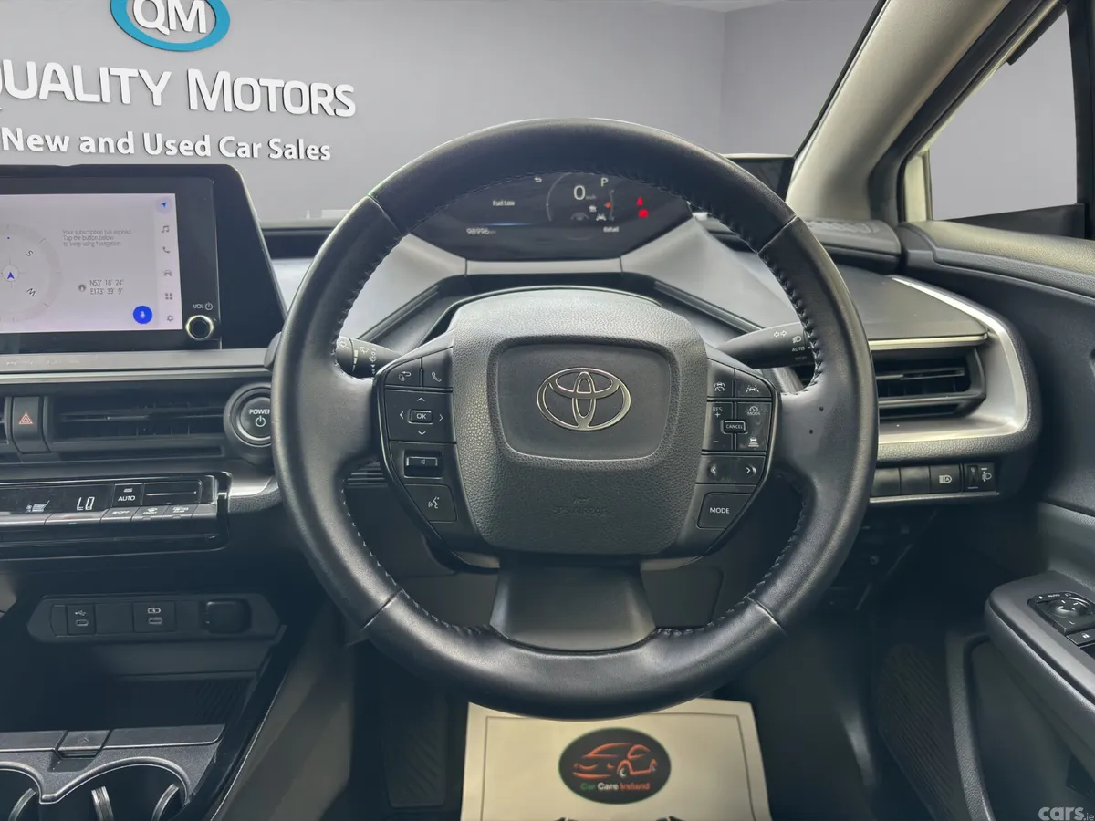 Toyota Prius Hatchback, Petrol Hybrid, 2023, White