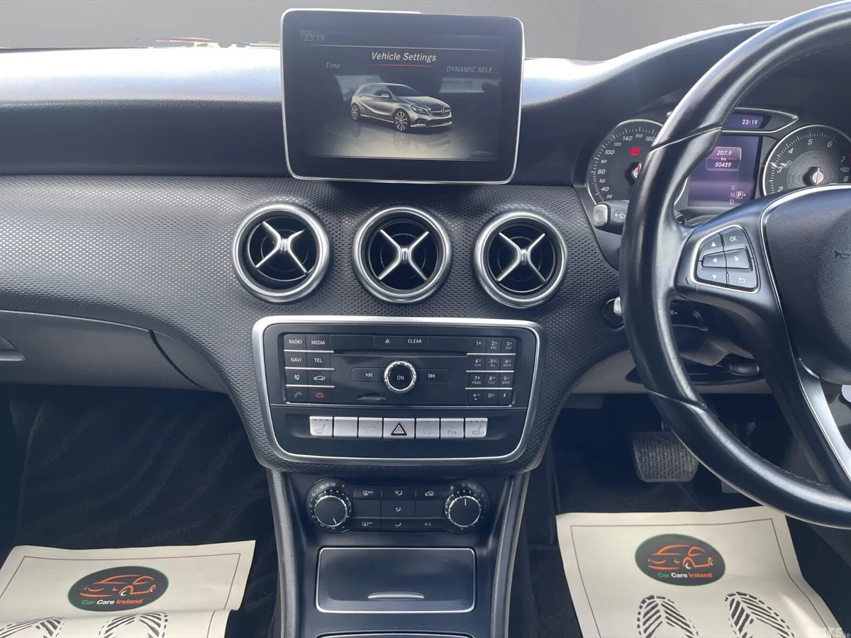 Mercedes-Benz A-Class Hatchback, Petrol, 2015, White