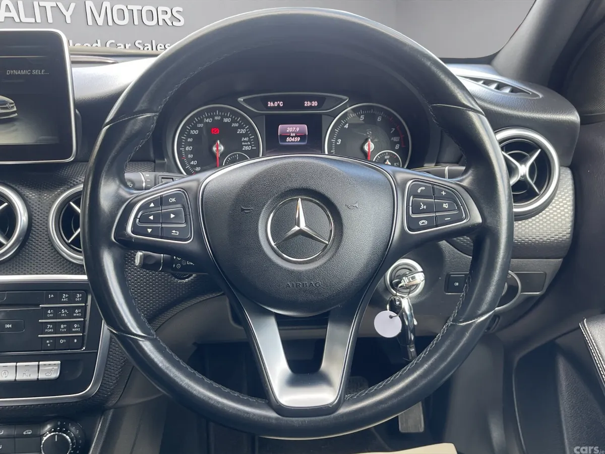 Mercedes-Benz A-Class Hatchback, Petrol, 2015, White
