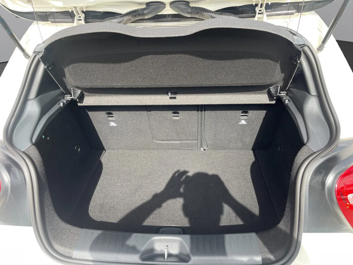 Mercedes-Benz A-Class Hatchback, Petrol, 2015, White