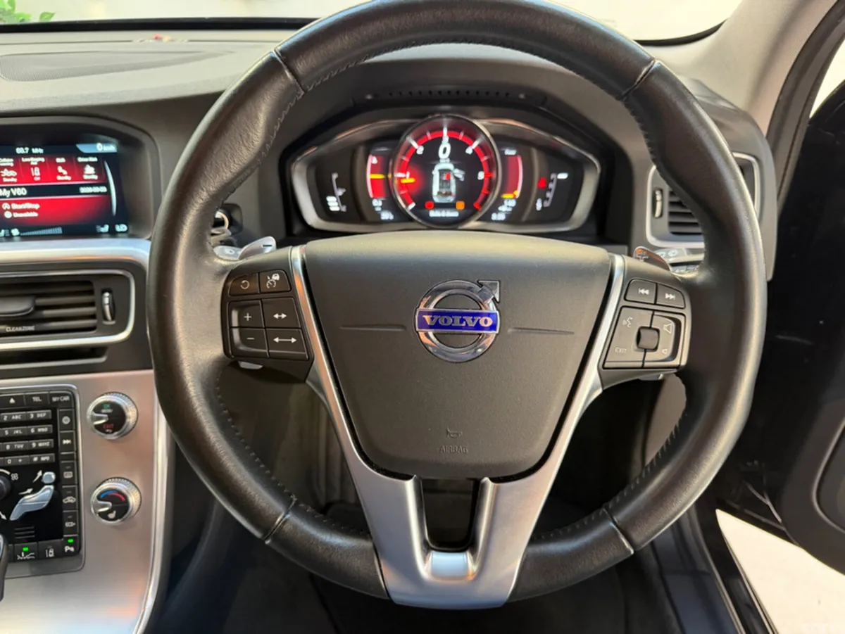 Volvo V60 Estate, Diesel, 2017, Blue
