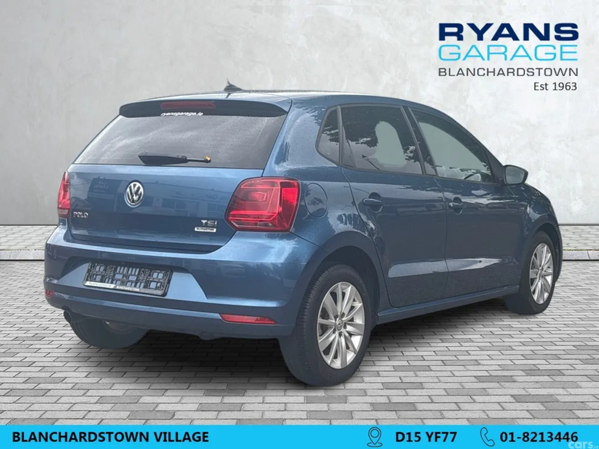 Volkswagen Polo Hatchback, Petrol, 2017, Blue