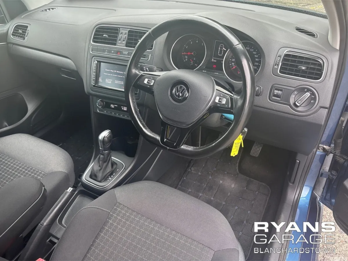 Volkswagen Polo Hatchback, Petrol, 2017, Blue