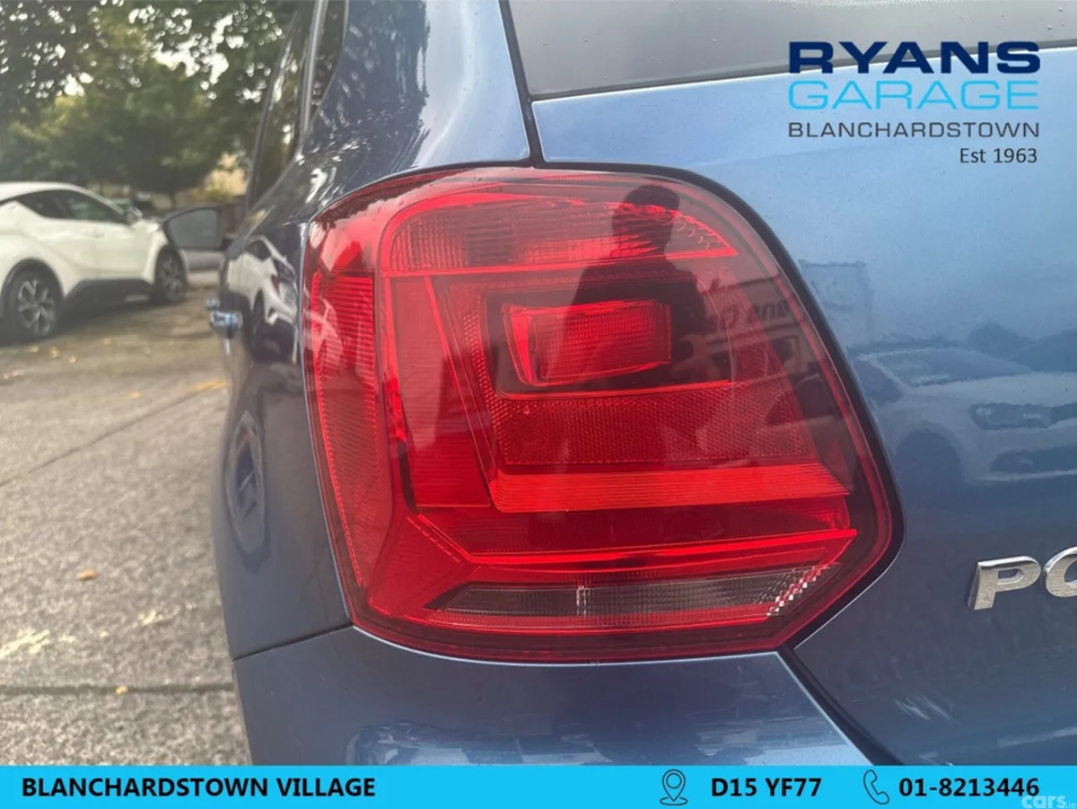 Volkswagen Polo Hatchback, Petrol, 2017, Blue