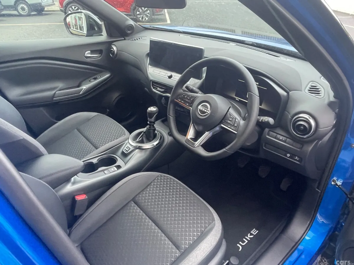 Nissan Juke Hatchback, Petrol, 2026, Blue