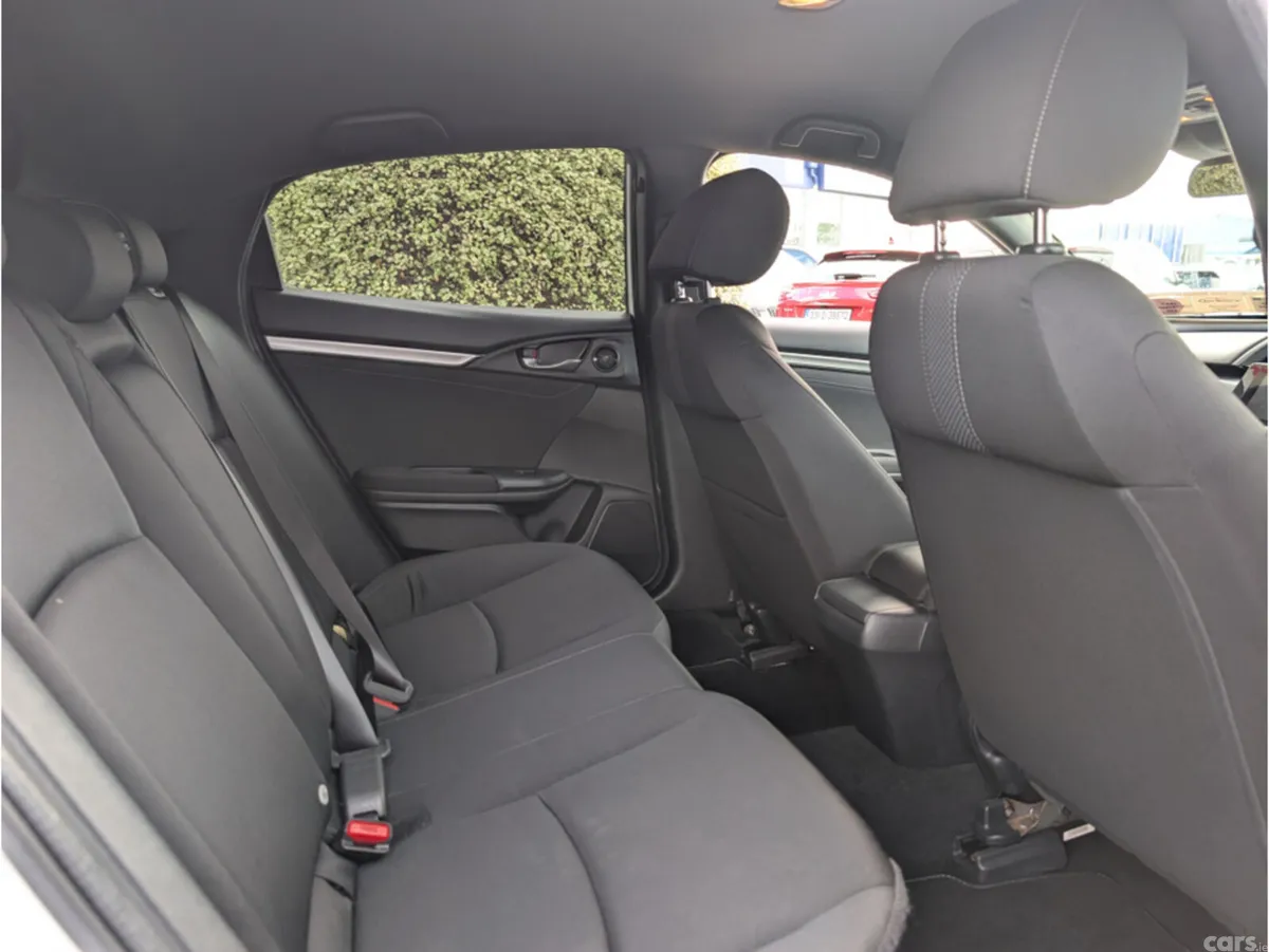 Honda Civic Hatchback, Petrol, 2021, White