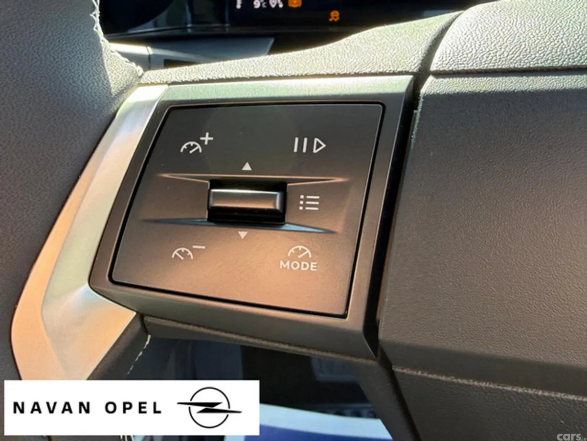 Opel Frontera SUV, Petrol Hybrid, 2027, Silver