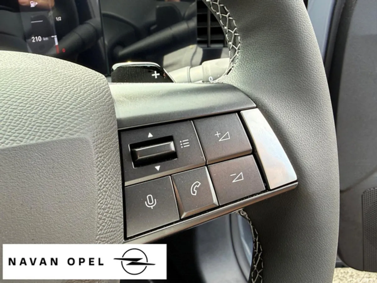 Opel Astra Hatchback, Diesel, 2027, Grey