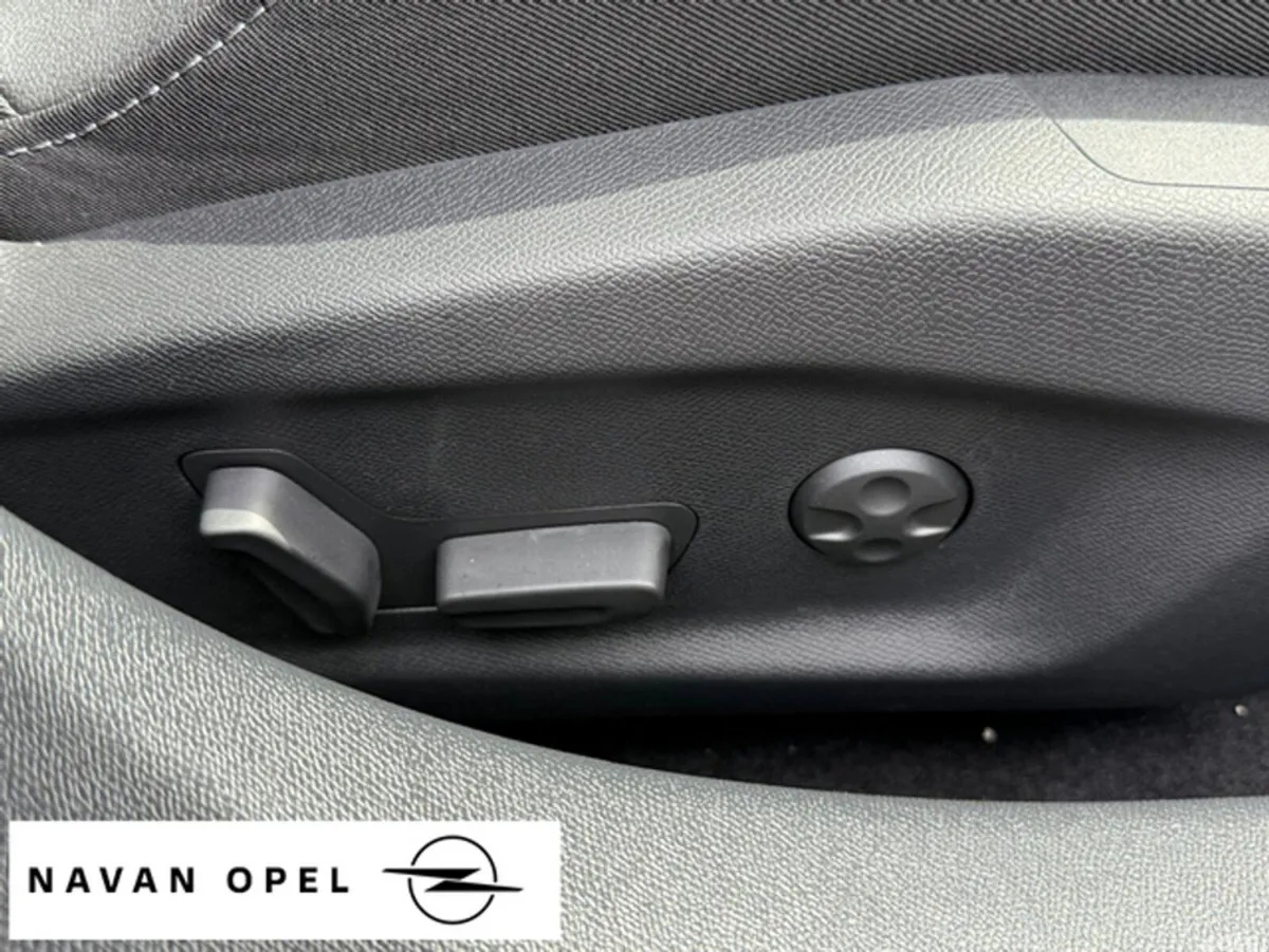 Opel Astra Hatchback, Diesel, 2027, Grey