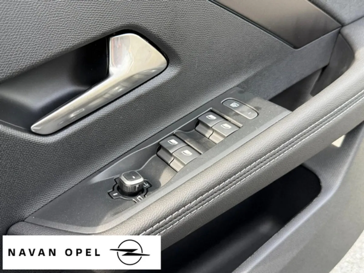 Opel Astra Hatchback, Diesel, 2027, Black