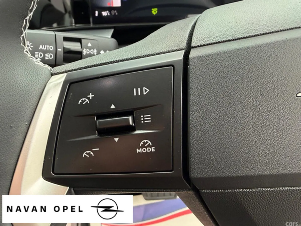 Opel Frontera SUV, Petrol Hybrid, 2027, Orange