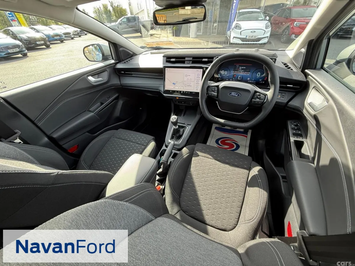 Ford Puma SUV, Petrol Hybrid, 2027, Silver
